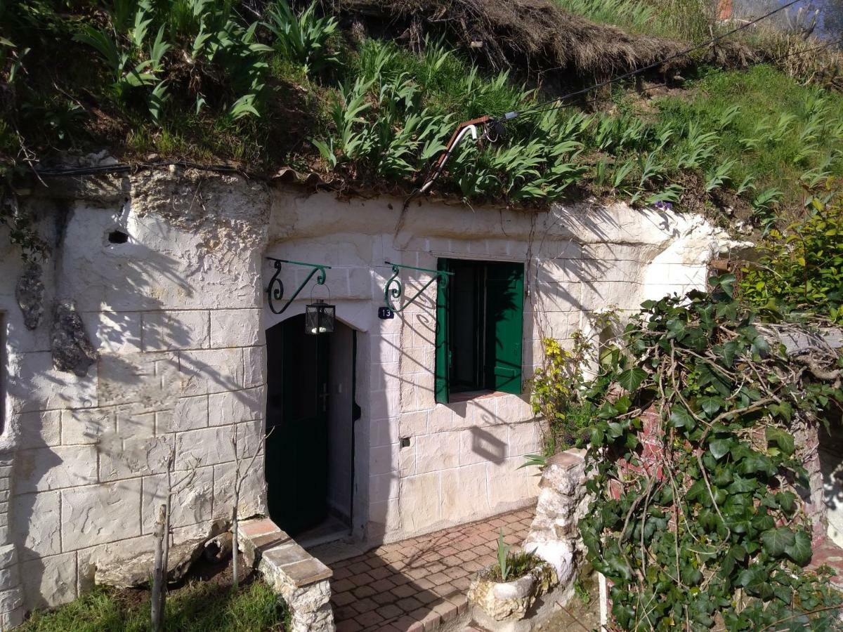 Les Troglos De L'Echeneau Vouvray Bagian luar foto